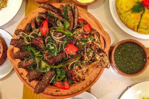 مطاعم المقطم