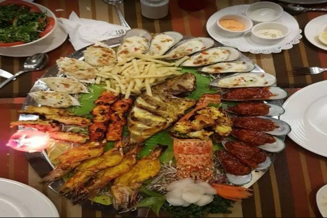 مطاعم ام القيوين